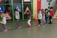 IMG-b5f2e555eb683a64eaf0efe4e12e9f37-V