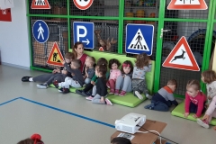 IMG-1c9ed09adc3ae067cc58790e9911e410-V