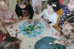 IMG-2a2eef3d7bcd43b73d81fb334d041a08-V